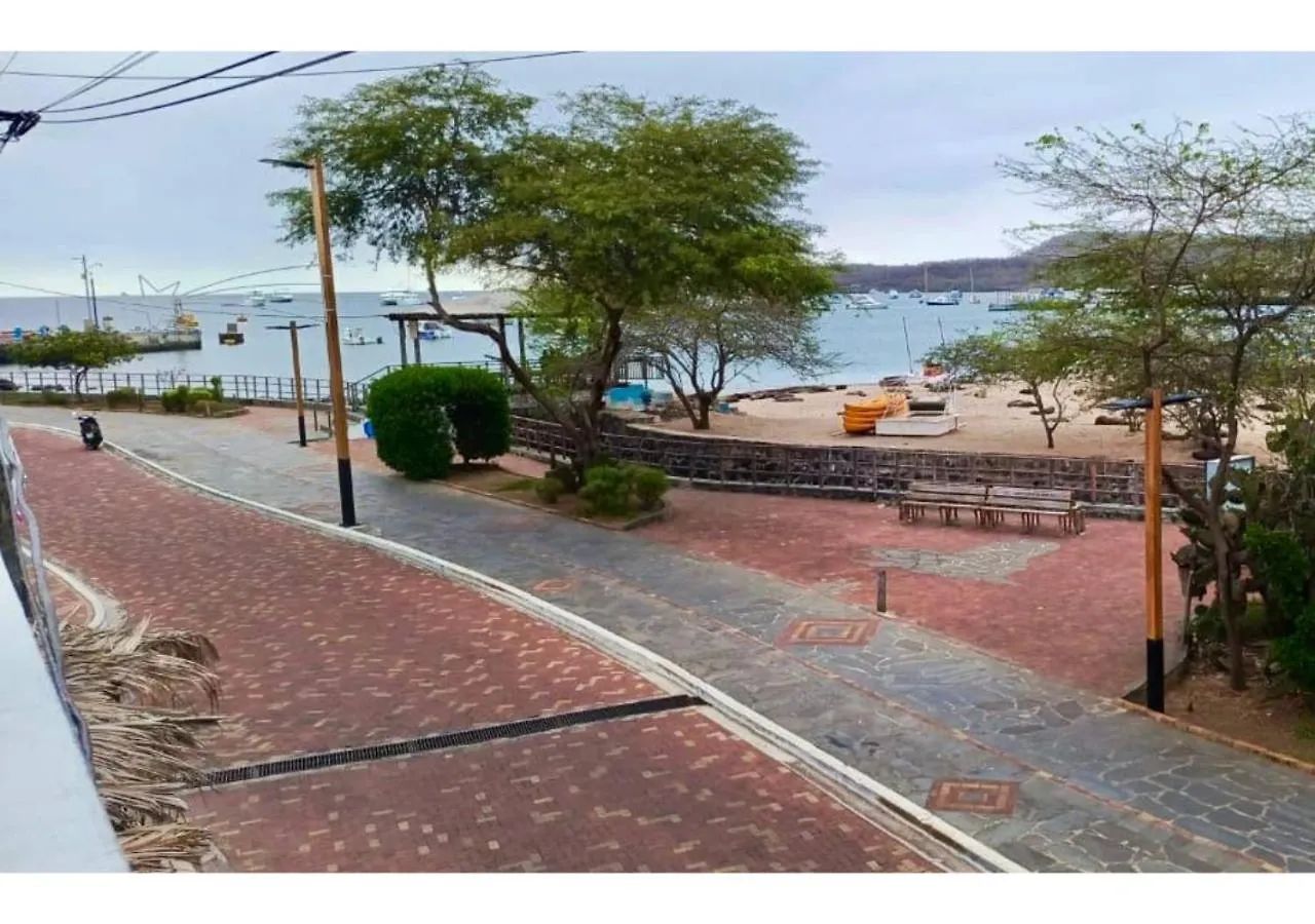 Arena Dorada - Galapagos Home Puerto Baquerizo Moreno 0*,  Ecuador